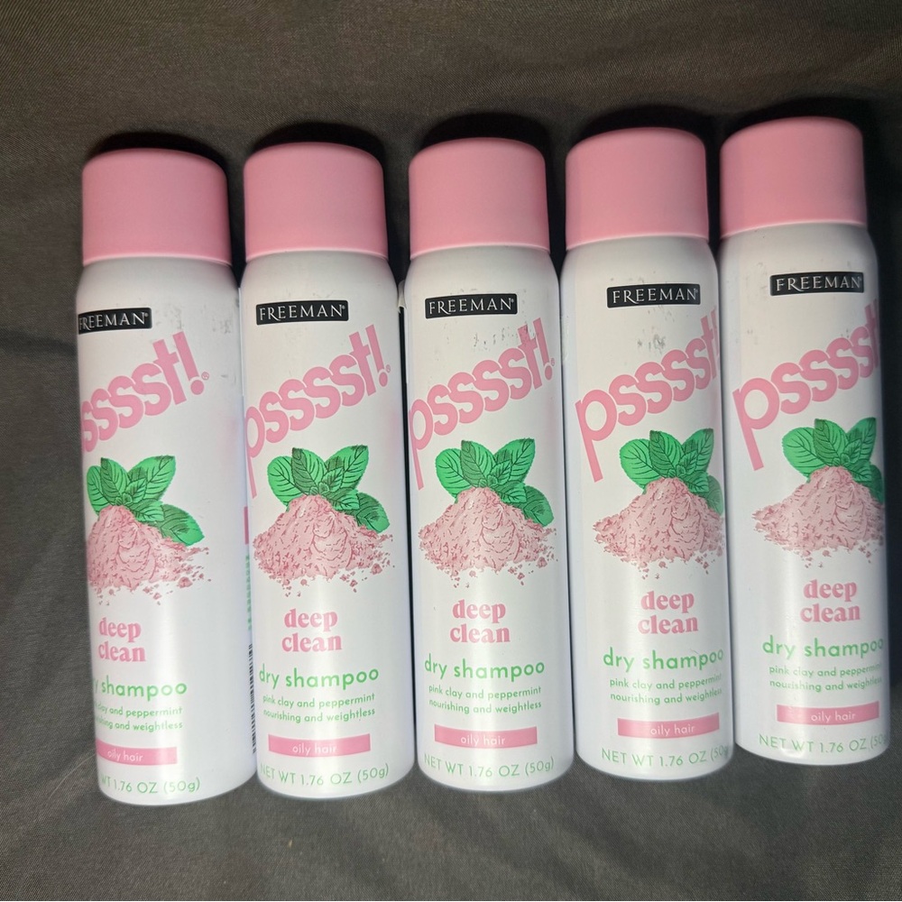 Psssst! Deep Clean Dry Shampoo